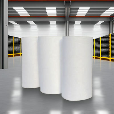Material de filtro de aire de poliéster pliegado para sistemas industriales de filtración